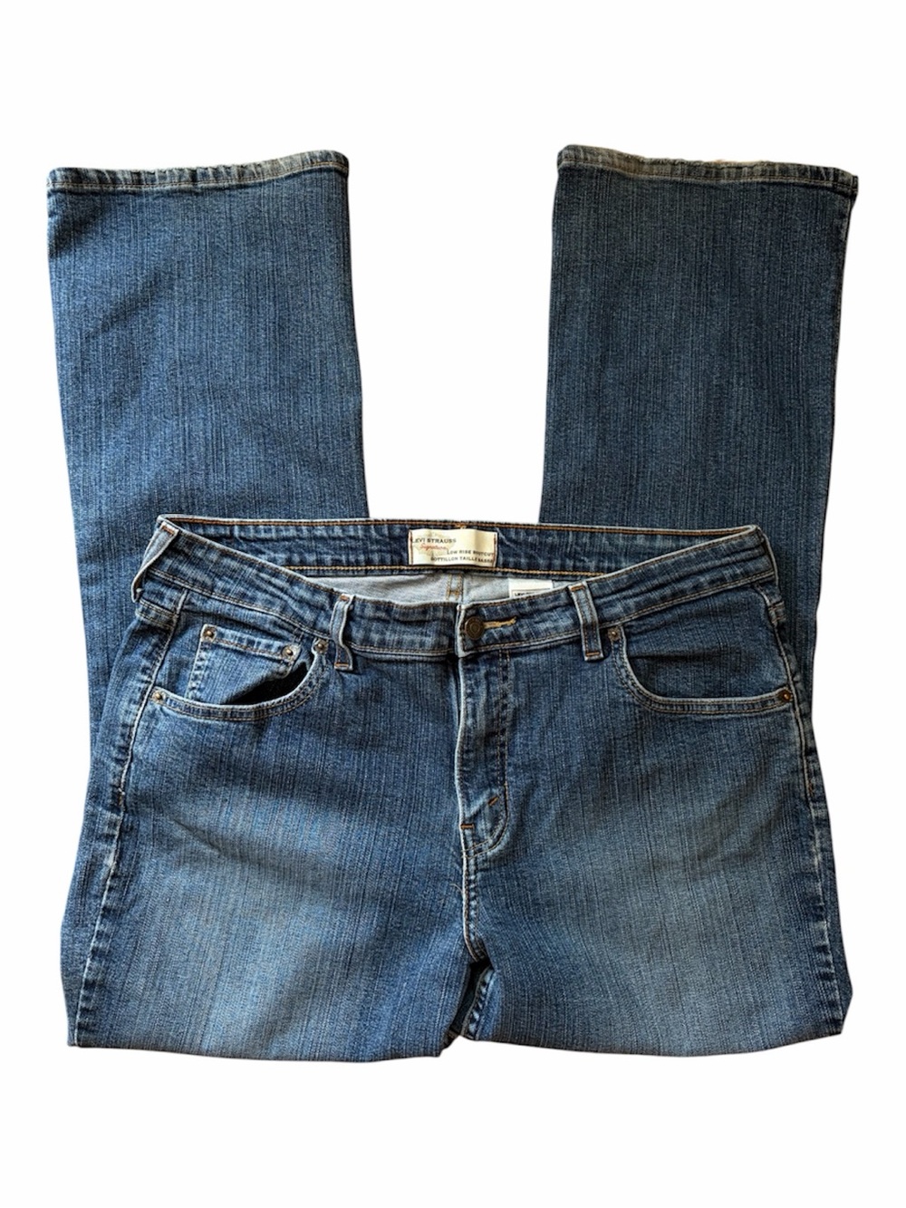 Levi’s Signature Low Rise Bootcut Jeans Y2K Vintage Denim Flare Stretch Western